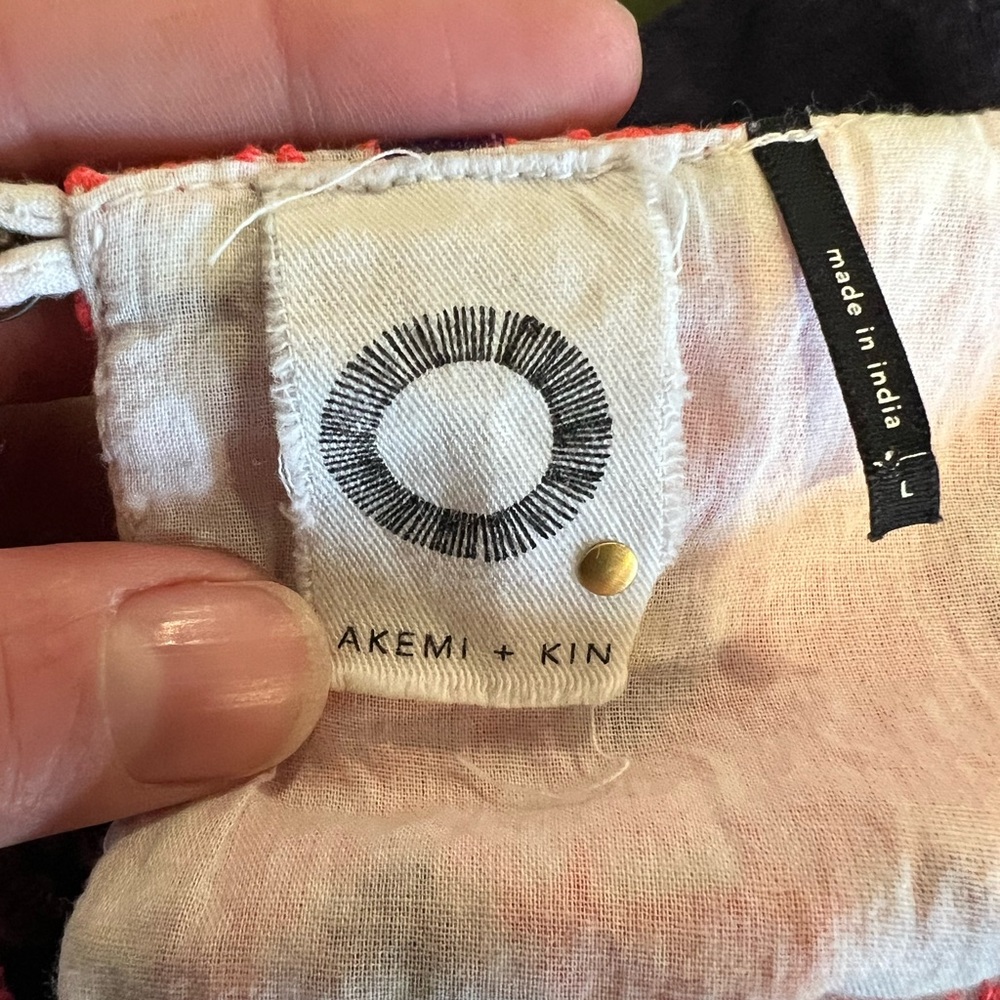 Anthropologie Akemi + Kin Sleeveless Tunic with Embroidery - Picture 2 of 6